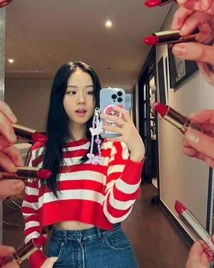 Jisoo / BLACKPINK / qenshizu / sooyaaa__ nude photo #0010