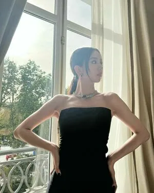 Jisoo / BLACKPINK / qenshizu / sooyaaa__ nude photo #0051