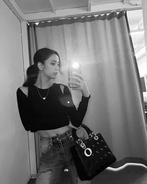 Jisoo / BLACKPINK / qenshizu / sooyaaa__ nude photo #0071