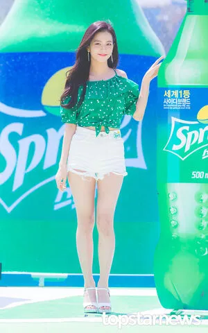 Jisoo / BLACKPINK / qenshizu / sooyaaa__ nude photo #0210