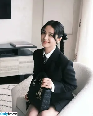 Jisoo / BLACKPINK / qenshizu / sooyaaa__ nude photo #0503