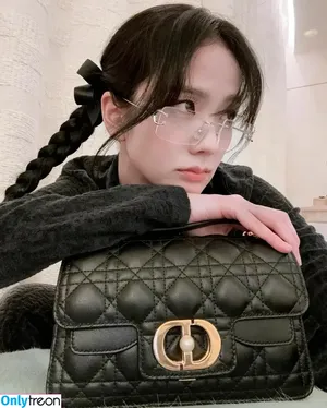 Jisoo / BLACKPINK / qenshizu / sooyaaa__ nude photo #0513