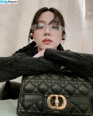 Jisoo / BLACKPINK / qenshizu / sooyaaa__ nude photo #0515