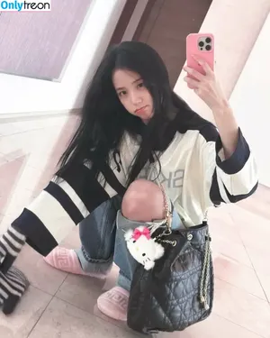 Jisoo / BLACKPINK / qenshizu / sooyaaa__ nude photo #0550