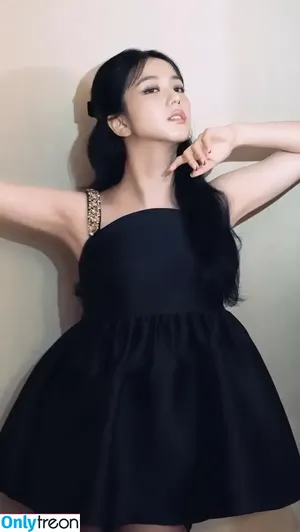 Jisoo / BLACKPINK / qenshizu / sooyaaa__ nude photo #0668