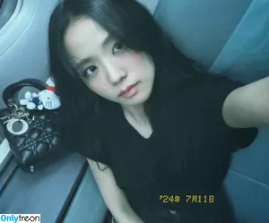 Jisoo / BLACKPINK / qenshizu / sooyaaa__ nude photo #0690