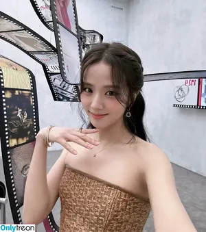 Jisoo / BLACKPINK / qenshizu / sooyaaa__ nude photo #0705