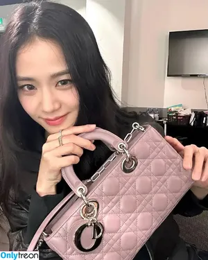 Jisoo / BLACKPINK / qenshizu / sooyaaa__ nude photo #0710