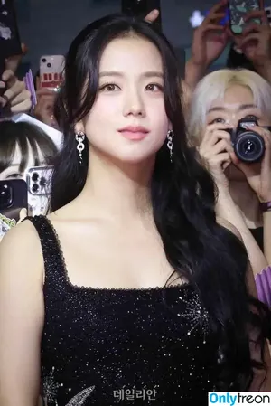 Jisoo / BLACKPINK / qenshizu / sooyaaa__ nude photo #0725