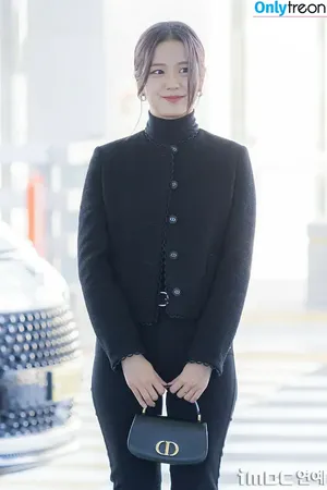 Jisoo / BLACKPINK / qenshizu / sooyaaa__ nude photo #0773