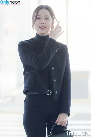 Jisoo / BLACKPINK / qenshizu / sooyaaa__ nude photo #0786