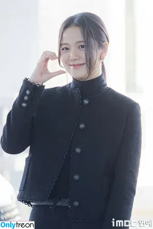 Jisoo / BLACKPINK / qenshizu / sooyaaa__ nude photo #0789
