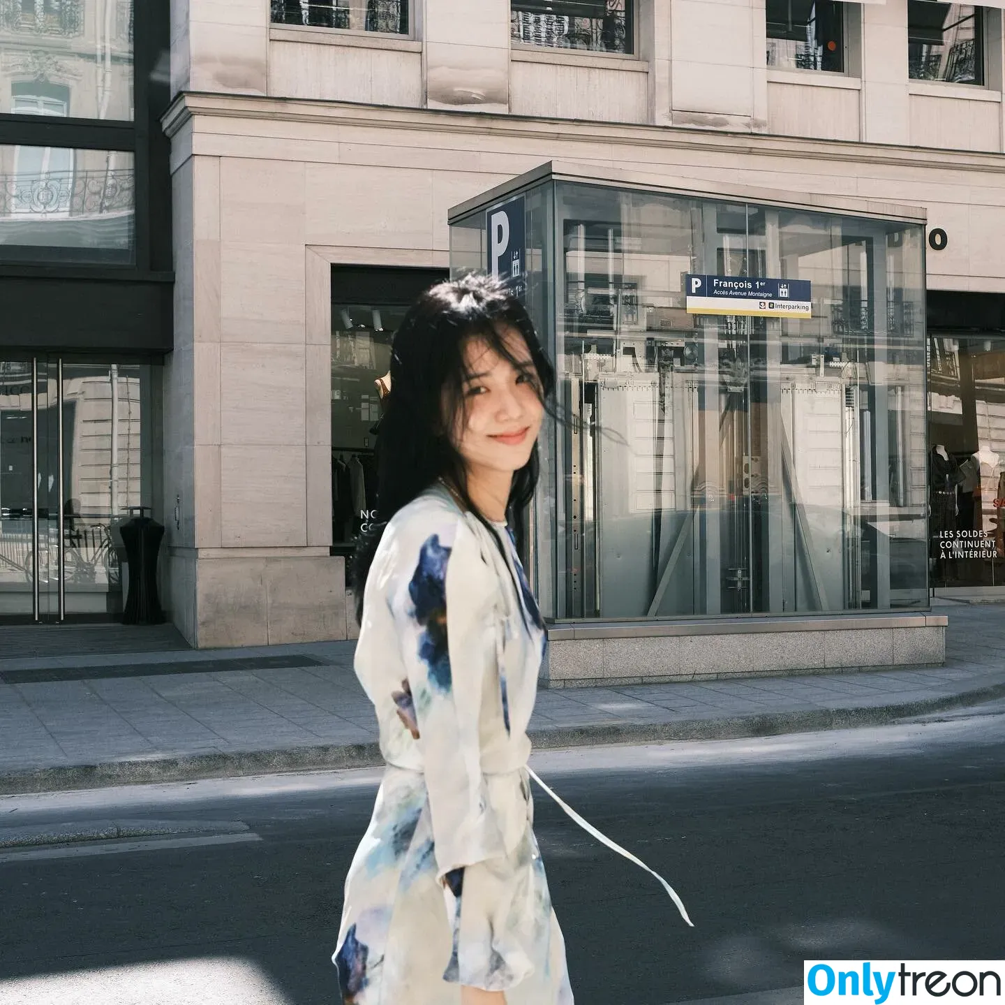 Jisoo nude photo #0336 (BLACKPINK / qenshizu / sooyaaa__)