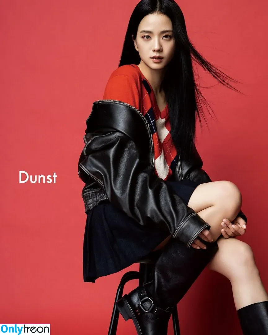 Jisoo nude photo #0363 (BLACKPINK / qenshizu / sooyaaa__)