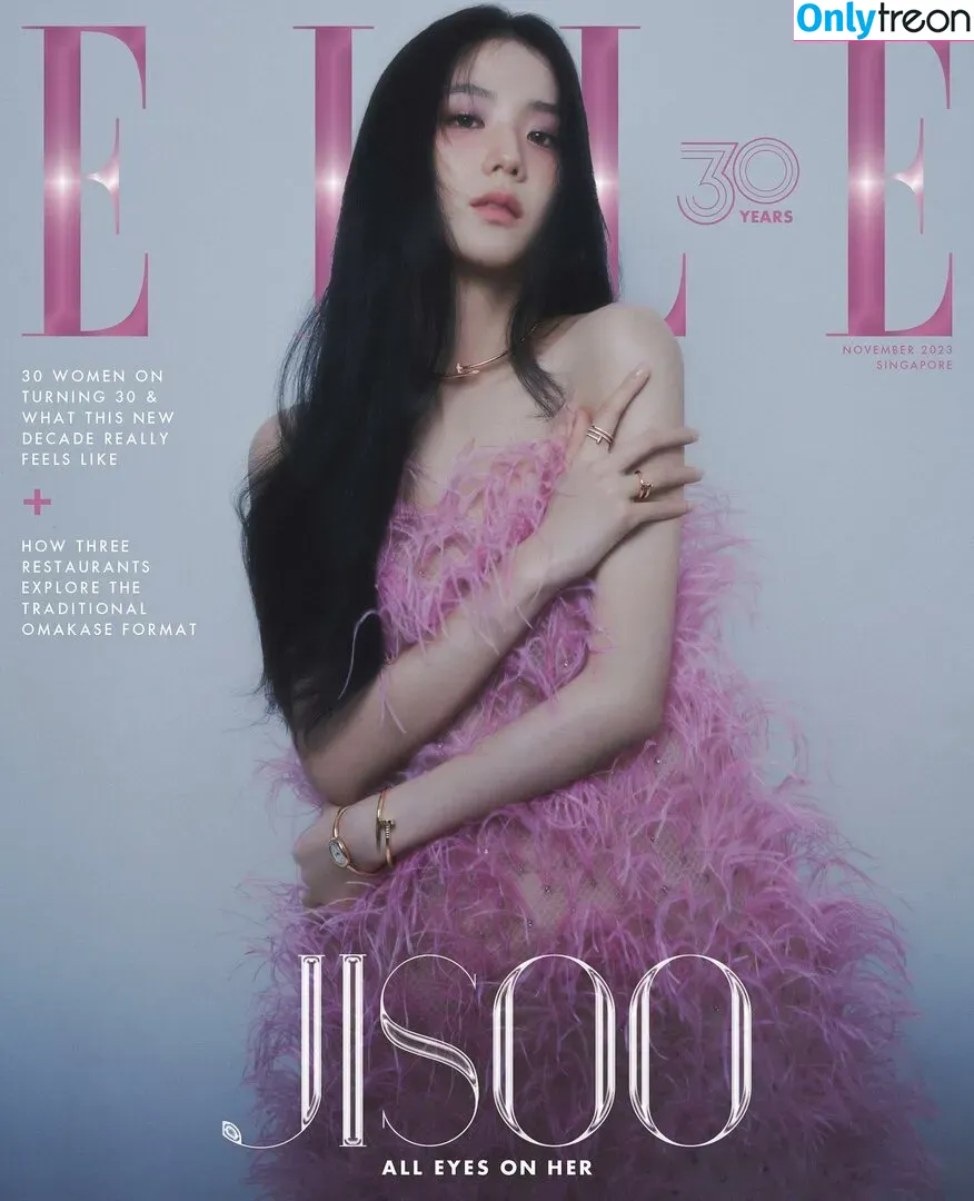 Jisoo nude photo #0393 (BLACKPINK / qenshizu / sooyaaa__)