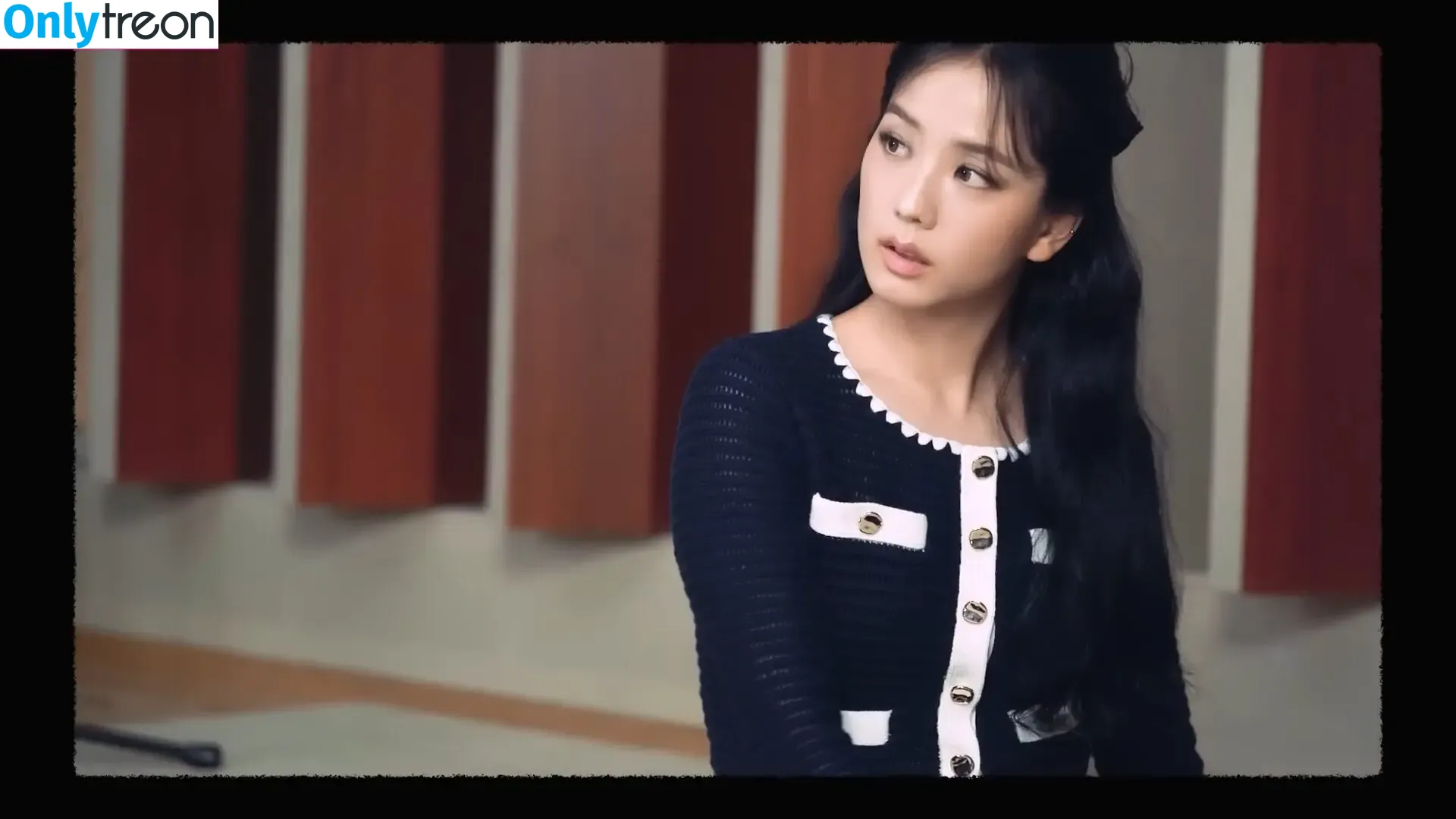 Jisoo nude photo #0664 (BLACKPINK / qenshizu / sooyaaa__)