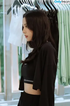 Jisoo / BLACKPINK / qenshizu / sooyaaa__ nude photo #1501