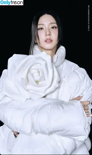 Jisoo / BLACKPINK / qenshizu / sooyaaa__ nude photo #1525