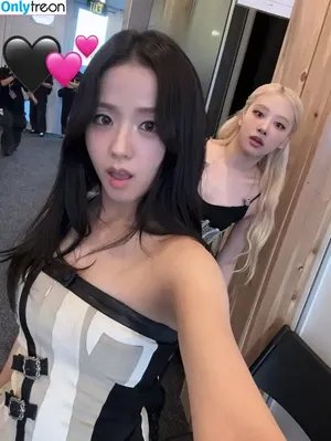 Jisoo / BLACKPINK / qenshizu / sooyaaa__ nude photo #1624