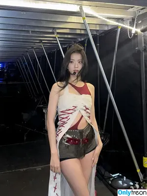Jisoo / BLACKPINK / qenshizu / sooyaaa__ nude photo #1629