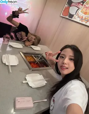 Jisoo / BLACKPINK / qenshizu / sooyaaa__ nude photo #1632