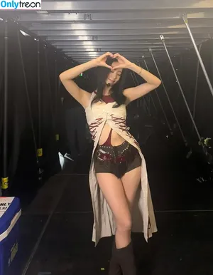 Jisoo / BLACKPINK / qenshizu / sooyaaa__ nude photo #1654
