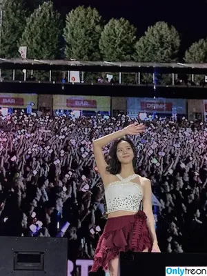 Jisoo / BLACKPINK / qenshizu / sooyaaa__ nude photo #1682