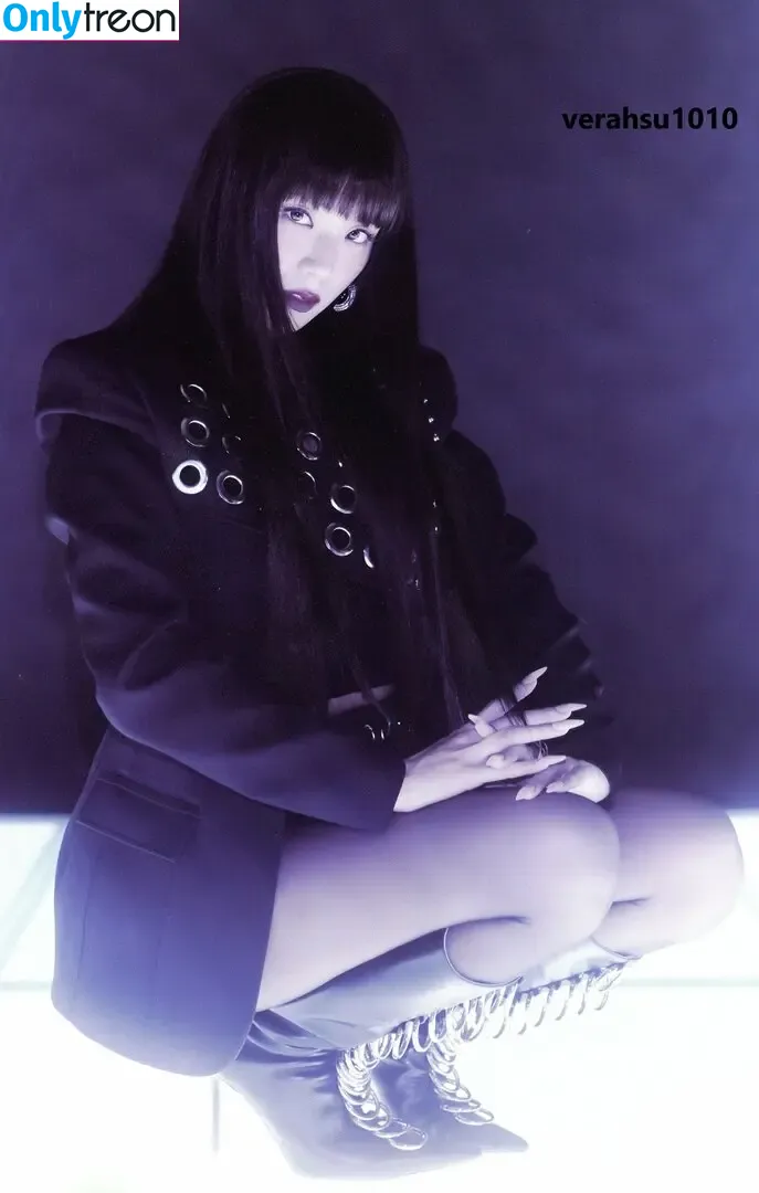 Jisoo nude photo #1556 (BLACKPINK / qenshizu / sooyaaa__)