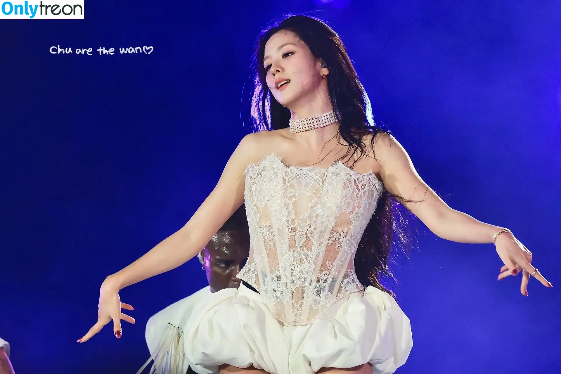 Jisoo nude photo #1570 (BLACKPINK / qenshizu / sooyaaa__)