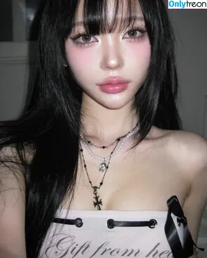 Jiyoon 지윤 / easy_yun_ nude photo #0005