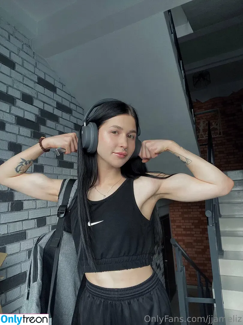 Jjameliz nude photo #0036 (justjellybeanss)