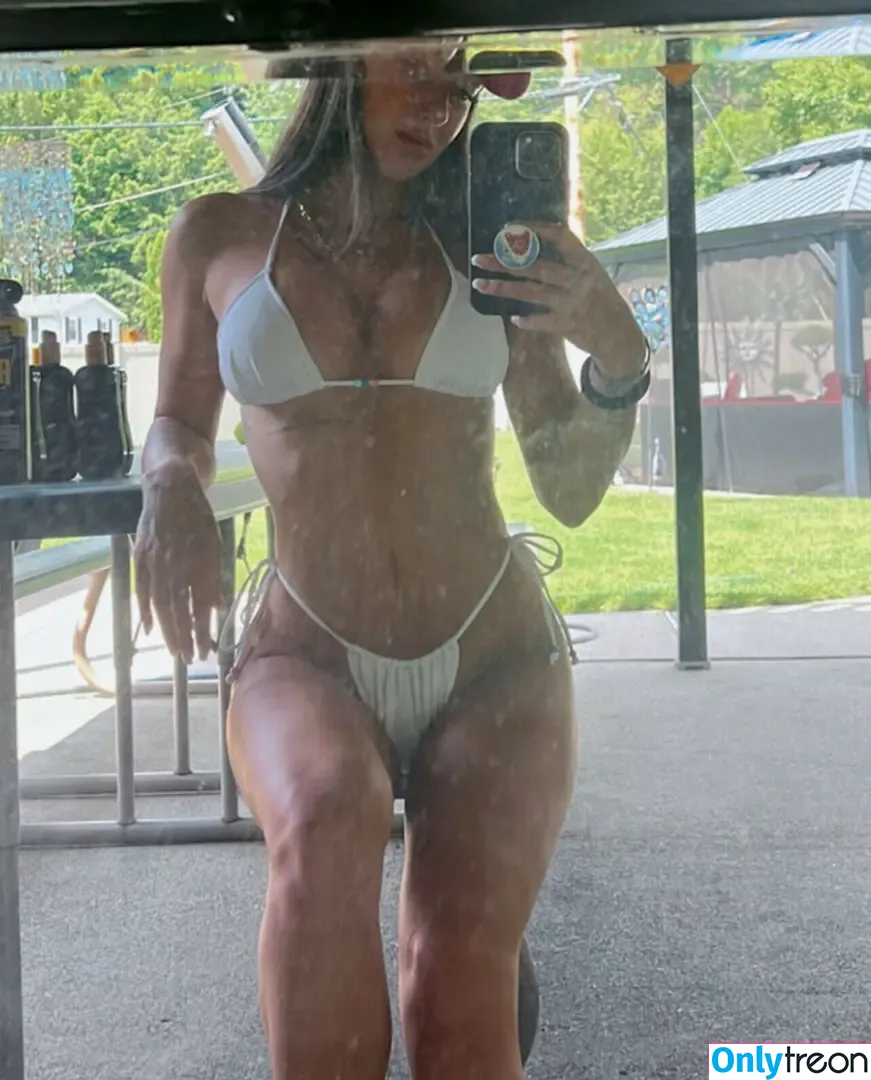 Jjjjennaa nude photo #0085 (Jjjjennaa)