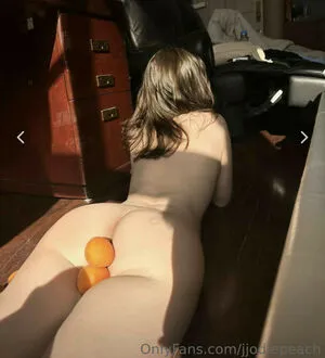  nude photo #0003