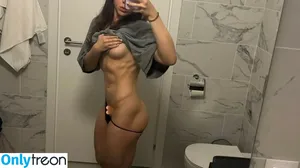  nude photo #0022