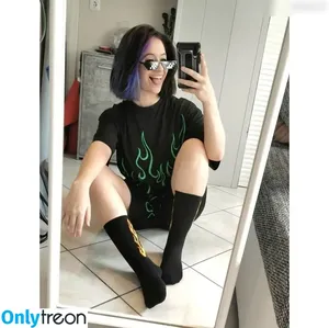 Joana Headbang / psyjoye nude photo #0001
