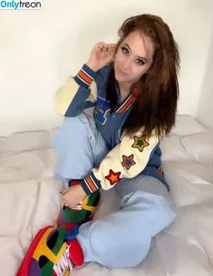 Joana Headbang / psyjoye nude photo #0045