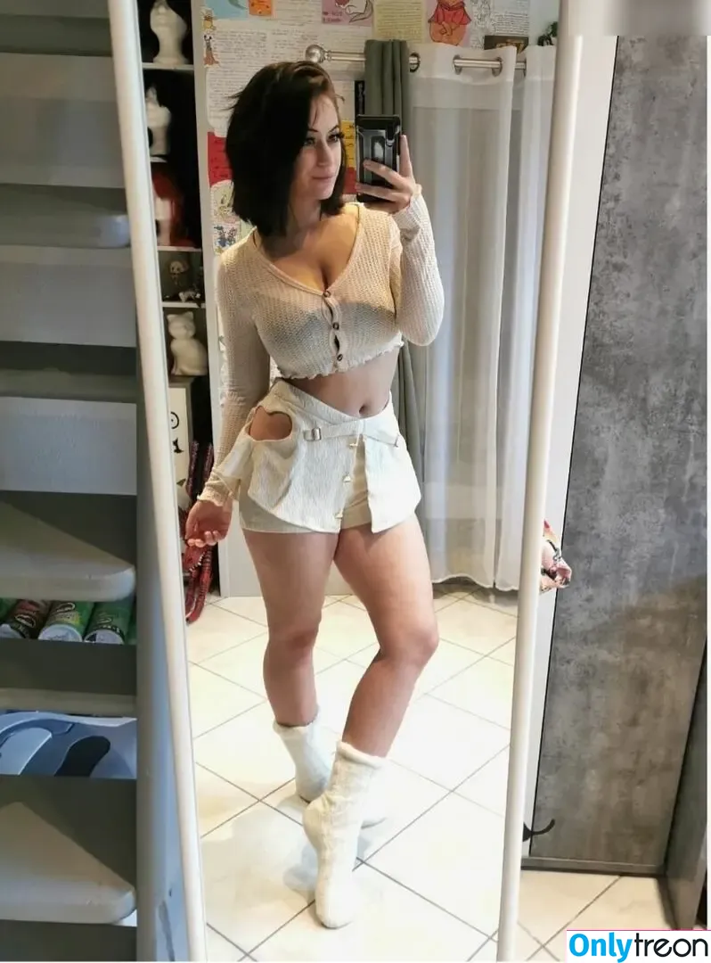 Joana Headbang nude photo #0022 (psyjoye)
