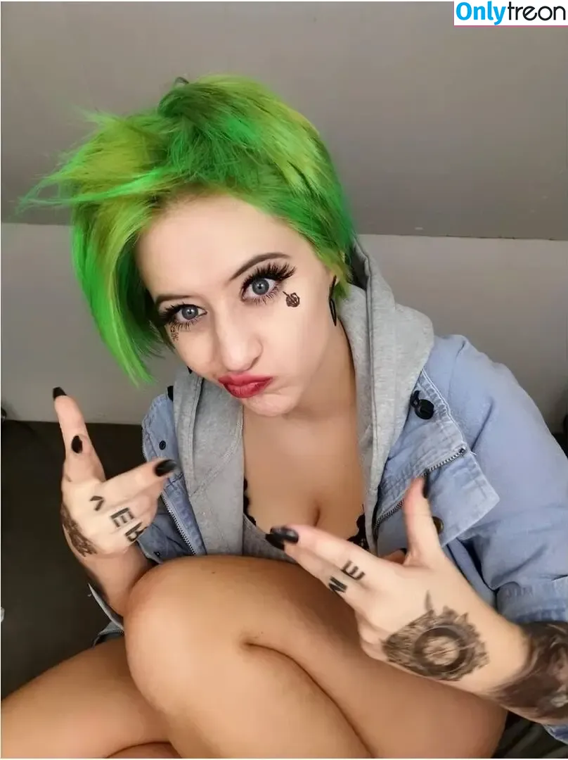 Joana Headbang nude photo #0059 (psyjoye)