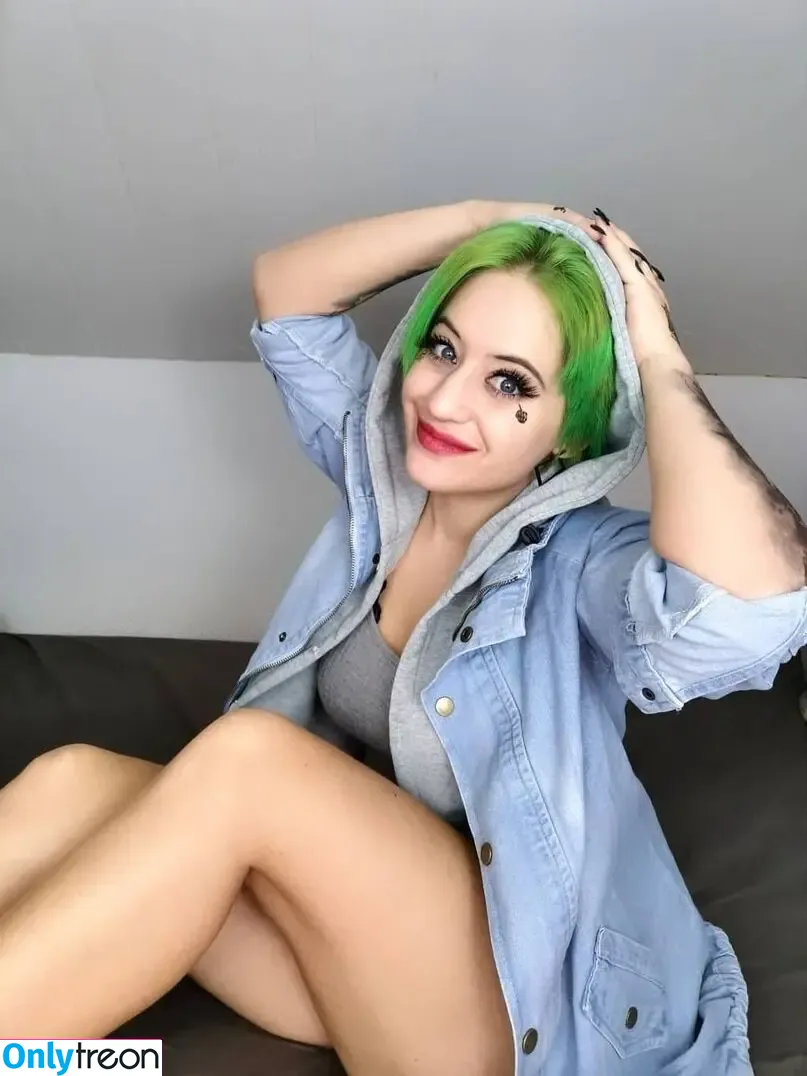 Joana Headbang nude photo #0071 (psyjoye)