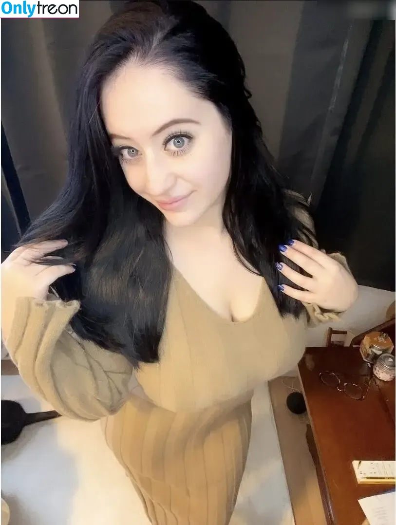 Joana Headbang nude photo #0224 (psyjoye)