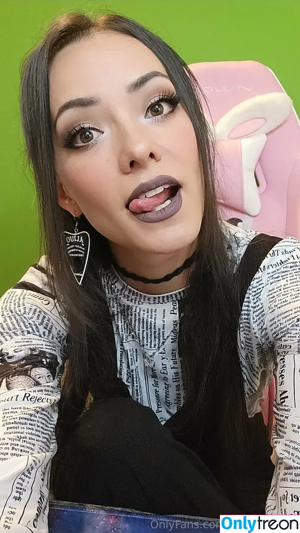 joaniebrosas nude photo #0043 (joaniebrosas)