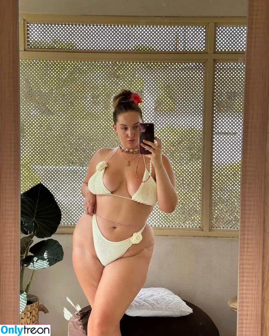 Joann Van Den Herik nude photo #0025 (Joannvdherik)