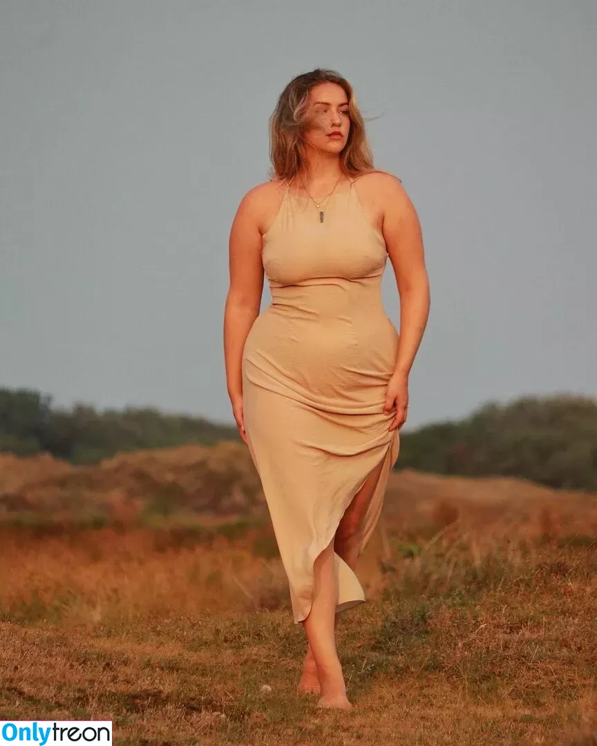 Joann Van Den Herik nude photo #0117 (Joannvdherik)
