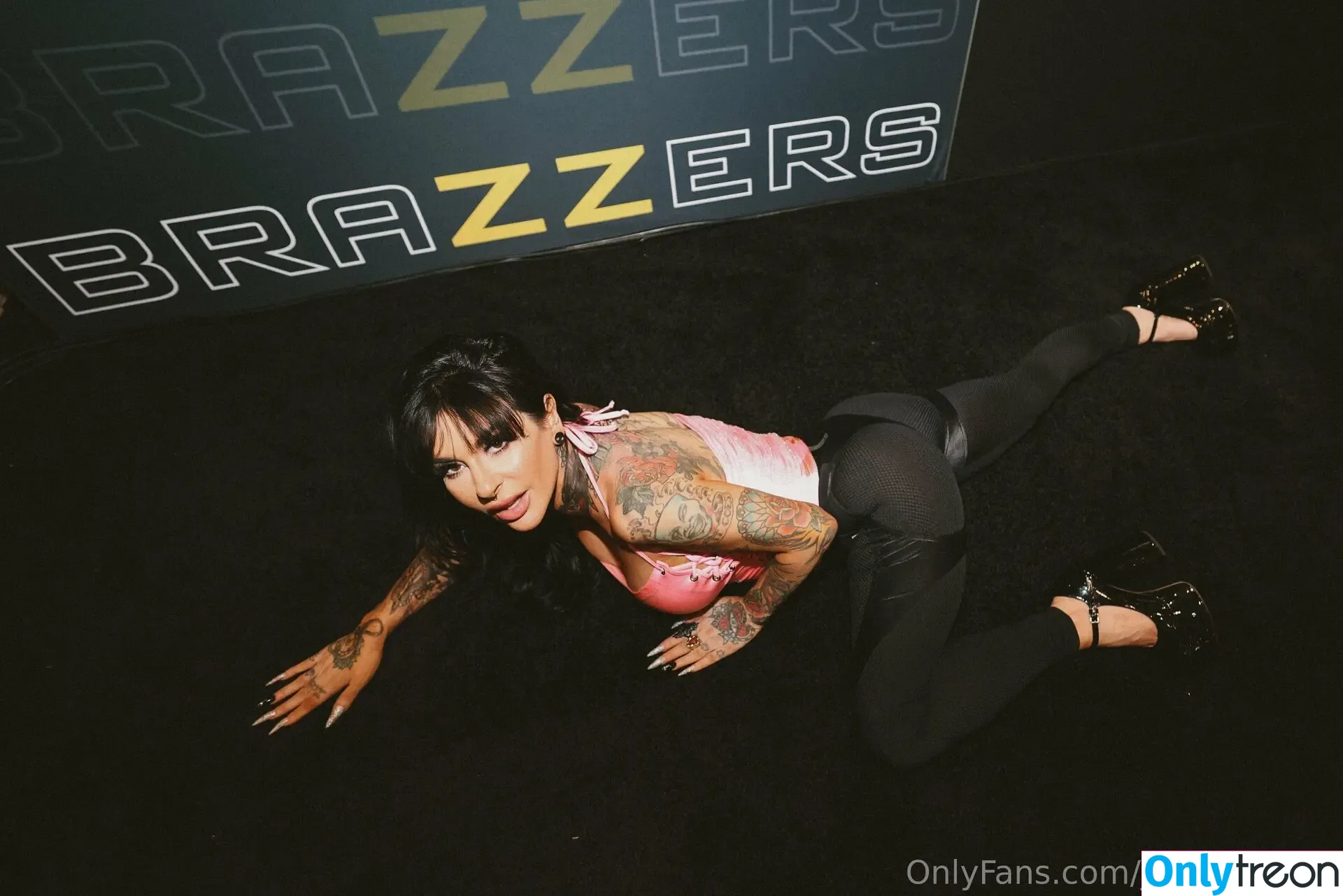Joanna Angel nude photo #1076 (joannaangel)