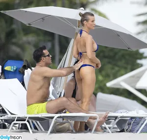 Joanna Krupa / joannakrupa nude photo #0427