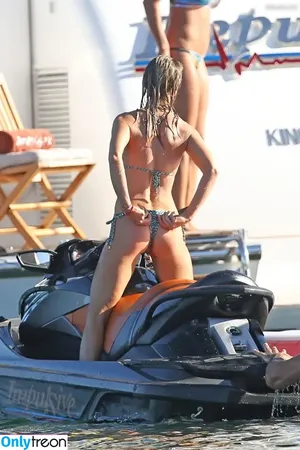 Joanna Krupa / joannakrupa nude photo #0457