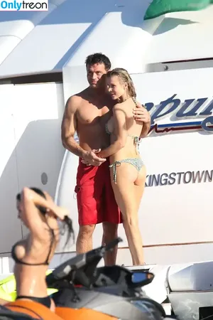 Joanna Krupa / joannakrupa nude photo #0467