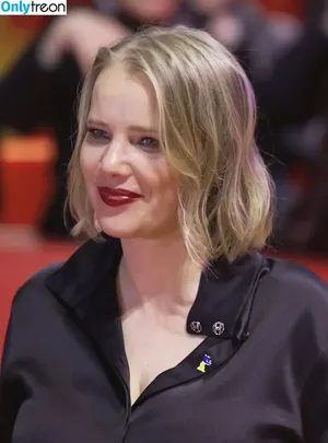 Joanna Kulig / joannakulig_official nude photo #0014