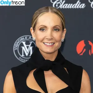 Joanne Froggatt / jofroggatt nude photo #0075