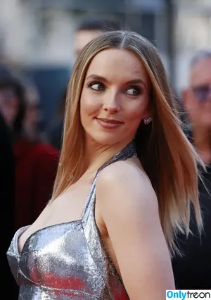Jodie Comer / jodiemcomer nude photo #0476